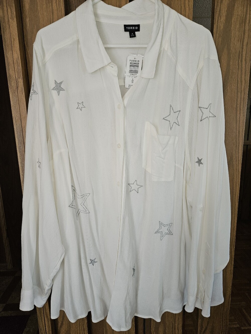 NWT Torrid Sz 4x White Metallic Star-Embroidered Button-Front Blouse